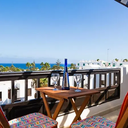Bastian Beach. Casa Cheah. Sea View Lägenhet *