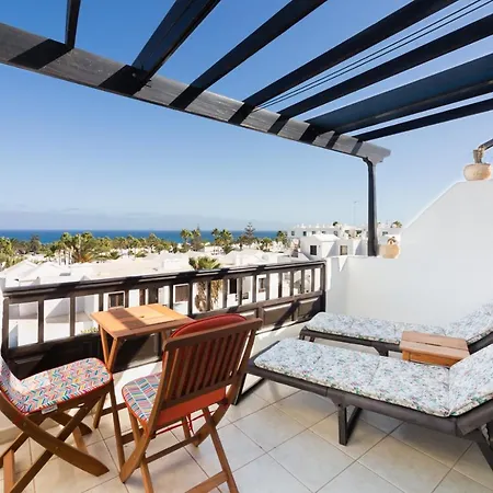 Bastian Beach. Casa Cheah. Sea View *