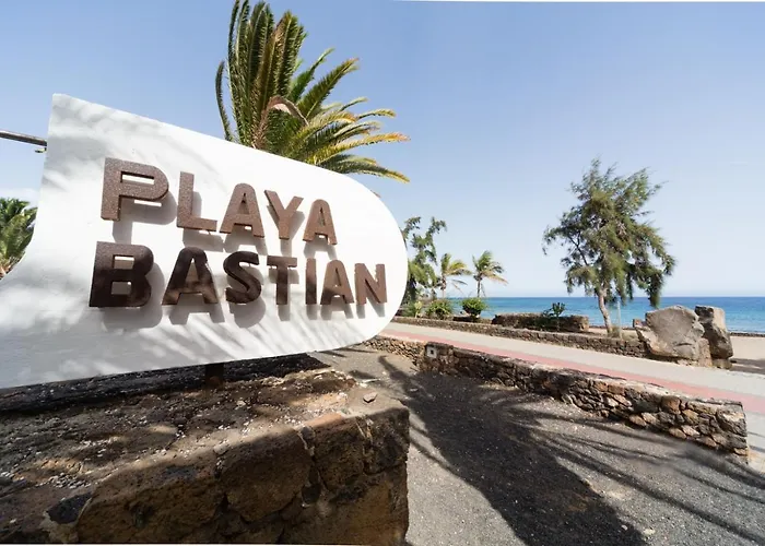 Bastian Beach. Casa Cheah. Sea View Apartamento Costa Teguise